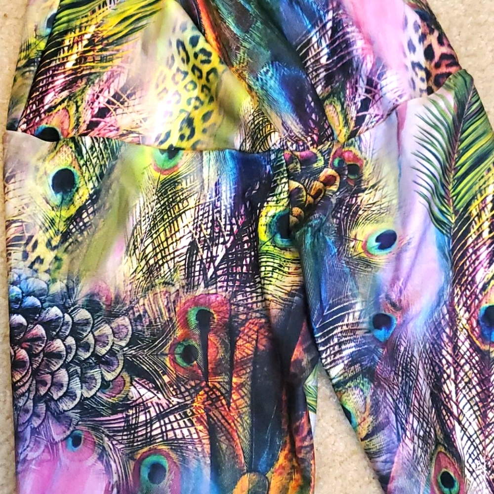 Peacock Print Leggings | Movement
